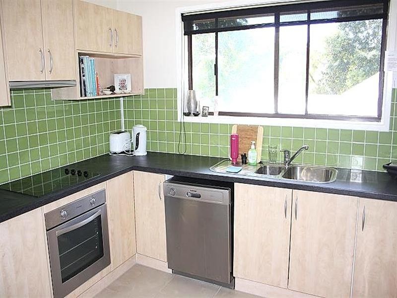 4/10 Lucinda Street, Taringa QLD 4068