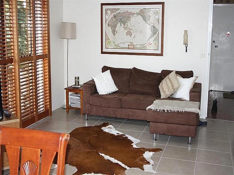 4/10 Lucinda Street, Taringa QLD 4068