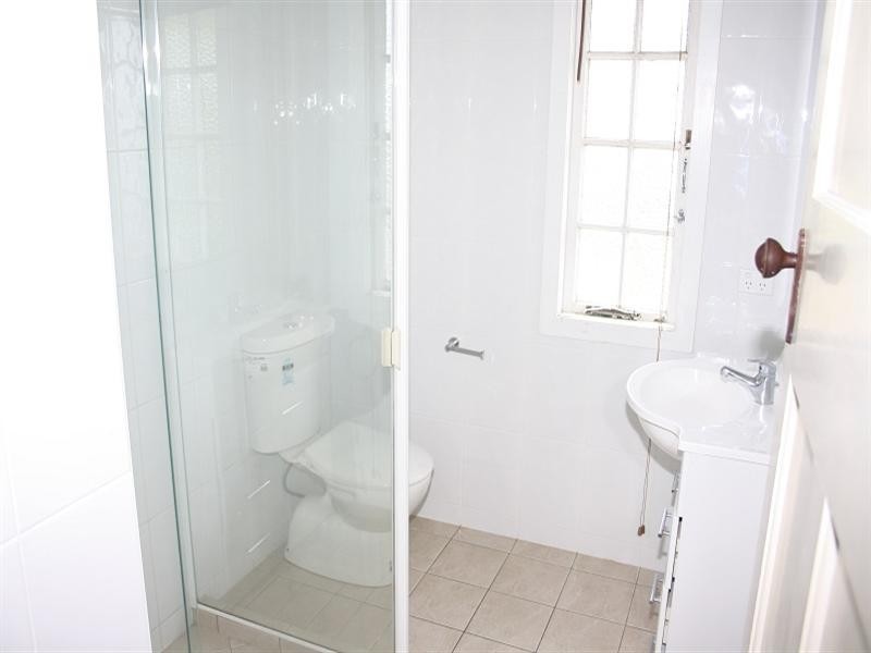 48 Rennie Street, Indooroopilly QLD 4068