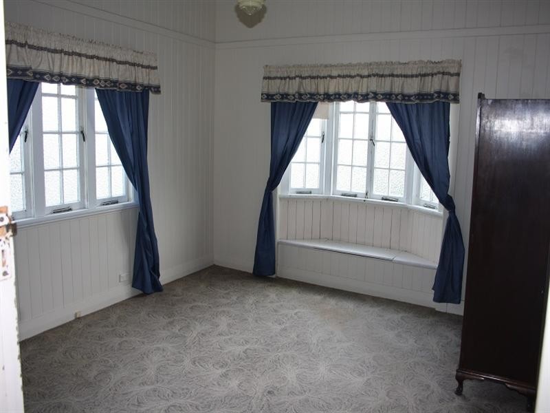 48 Rennie Street, Indooroopilly QLD 4068