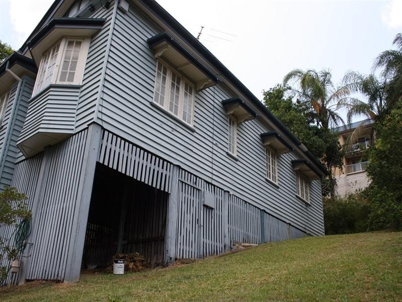 48 Rennie Street, Indooroopilly QLD 4068