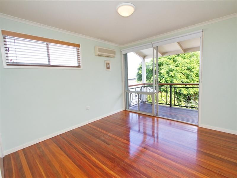 35 Birdwood Terrace, Auchenflower QLD 4066