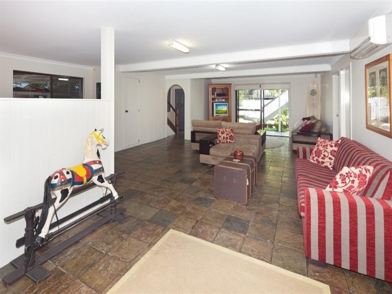 69 Nelson Street, Corinda QLD 4075