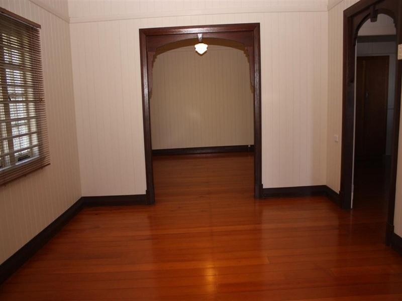 48 RENNIE Street, Indooroopilly QLD 4068