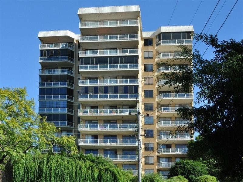 1/60 Bellevue Terrace, St Lucia QLD 4067