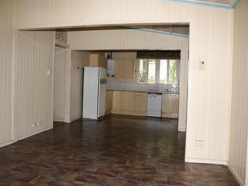 25 Elizabeth Street, Toowong QLD 4066