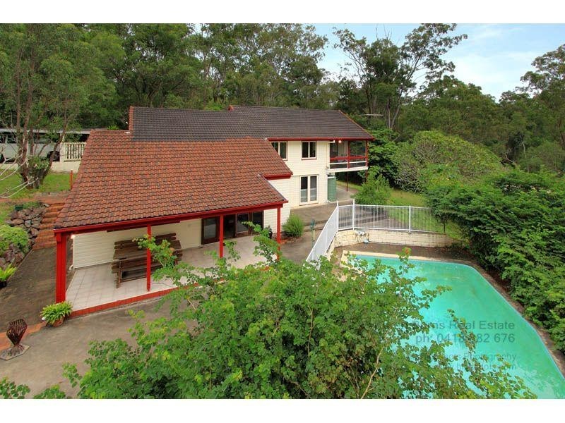 Pinjarra Hills QLD 4069