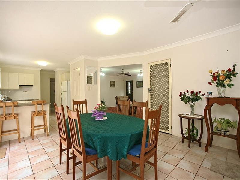 63 Walker Street, Corinda QLD 4075