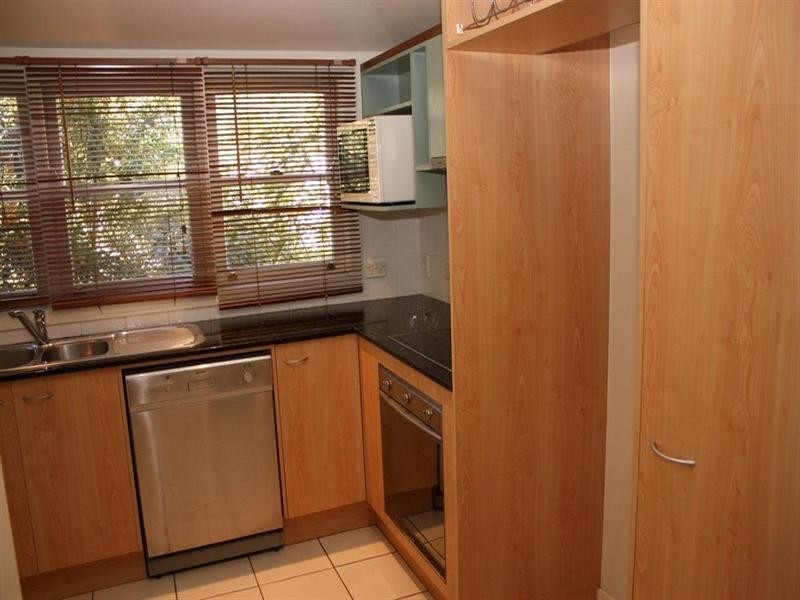 35 Cunningham Street, Taringa QLD 4068