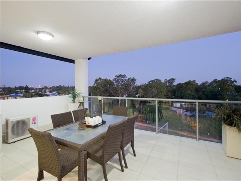 502/167 Coonan Street, Indooroopilly QLD 4068