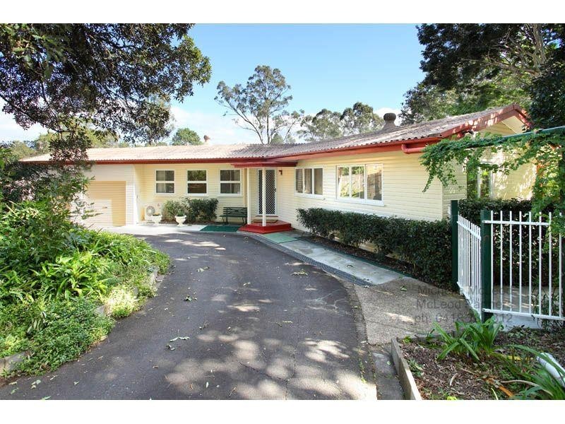 90 Tristania Road, Chapel Hill QLD 4069