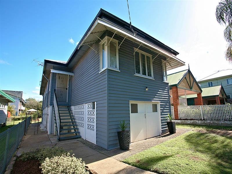 695 Oxley Road, Corinda QLD 4075