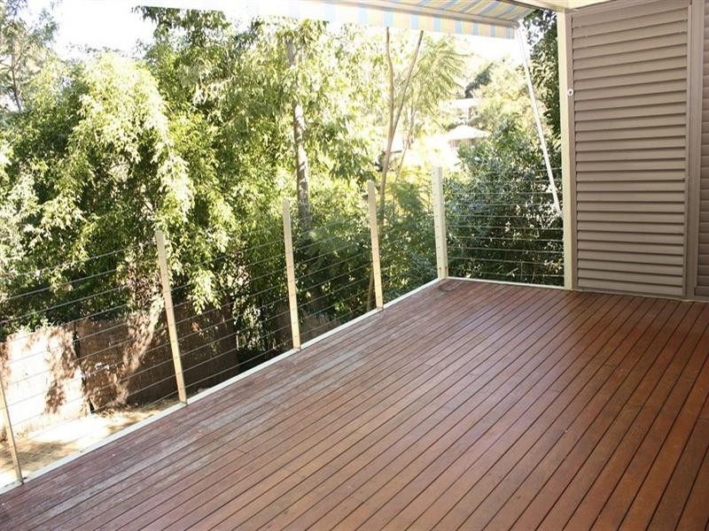 6 Robyn Street, Chapel Hill QLD 4069