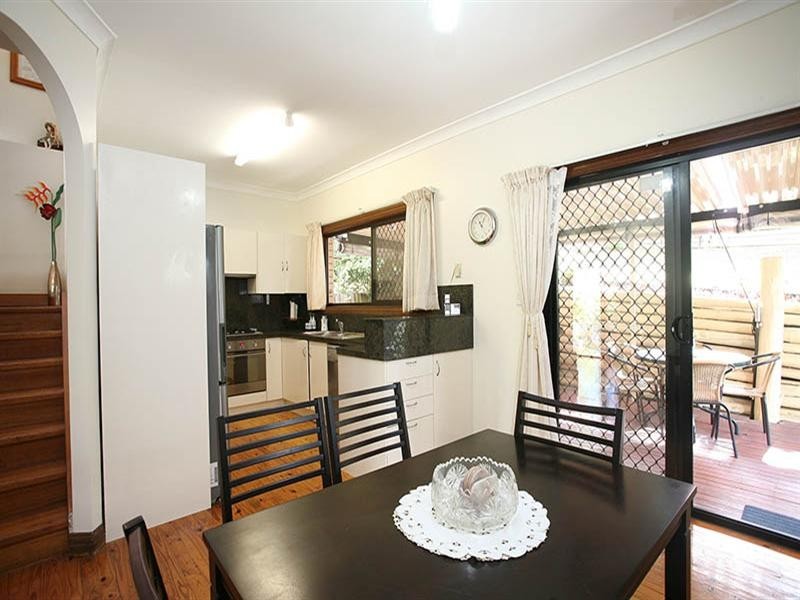 13 Orchard Street, Toowong QLD 4066