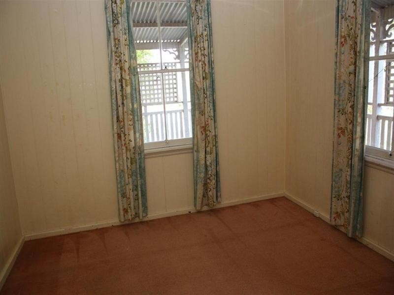 25 Elizabeth Street, Toowong QLD 4066