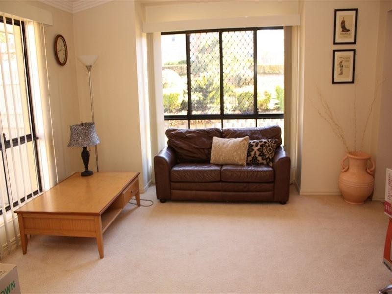 29 Kensington Circuit, Brookfield QLD 4069