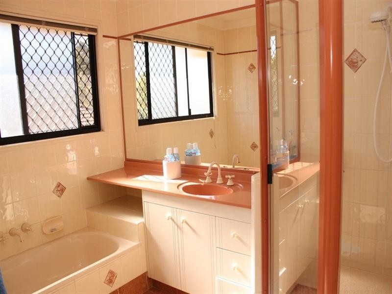 29 Kensington Circuit, Brookfield QLD 4069