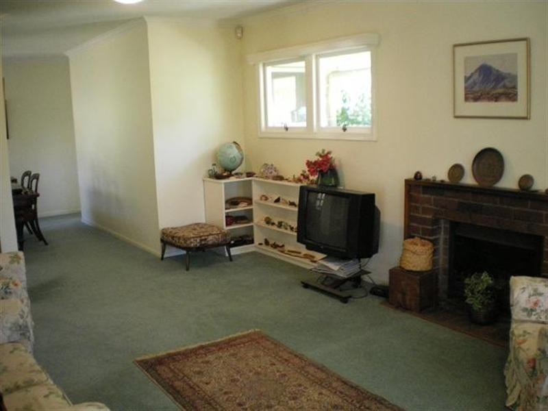 71 Taringa Parade, Indooroopilly QLD 4068