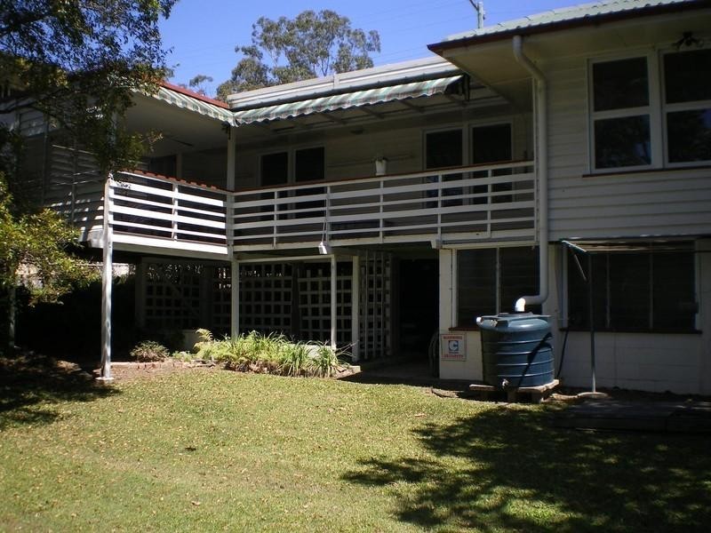 71 Taringa Parade, Indooroopilly QLD 4068