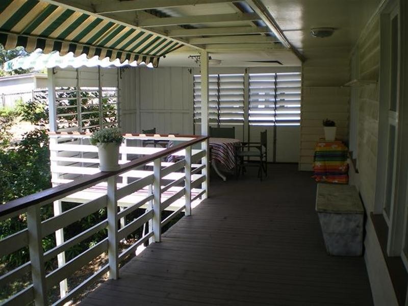 71 Taringa Parade, Indooroopilly QLD 4068