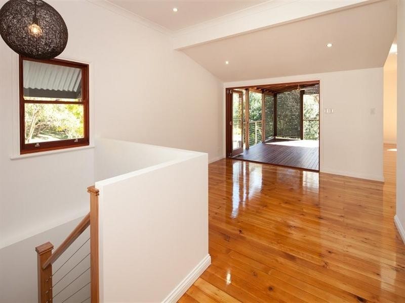 73 Rainworth Road, Bardon QLD 4065