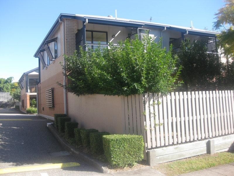 6/11 Cardross Street, Yeerongpilly QLD 4105