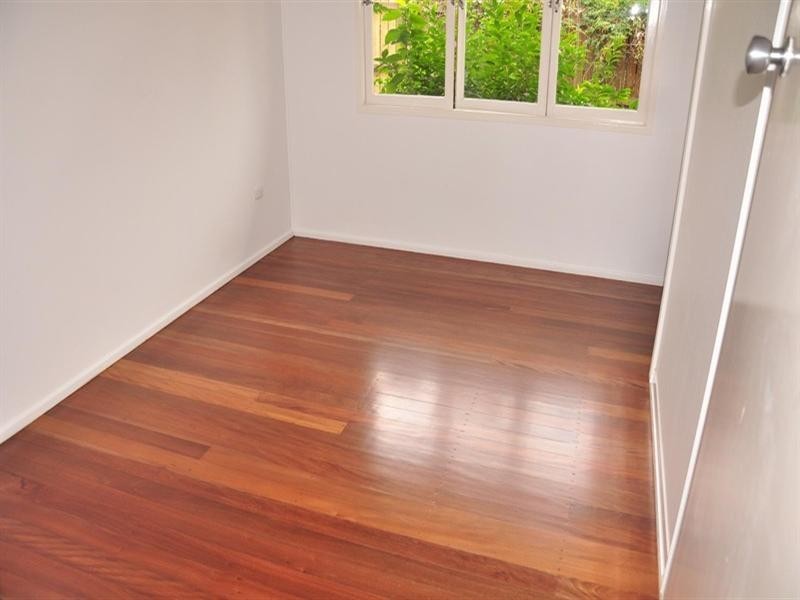 11 Norm Street, Kenmore QLD 4069