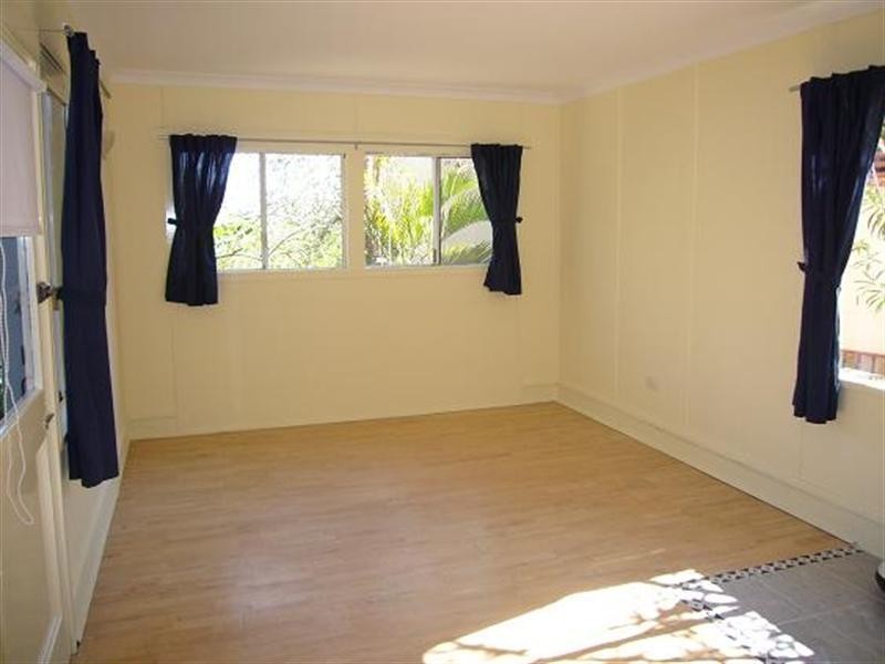 88 Orchard Terrace, St Lucia QLD 4067