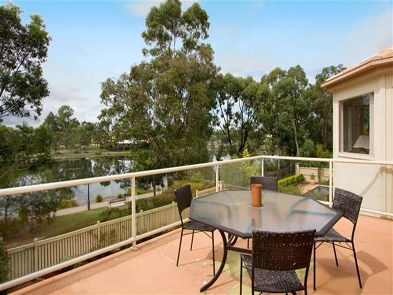 27 Alexandrina Circuit, Forest Lake QLD 4078