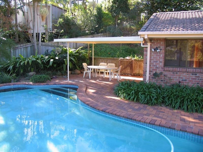 75 Carinya Street, Indooroopilly QLD 4068