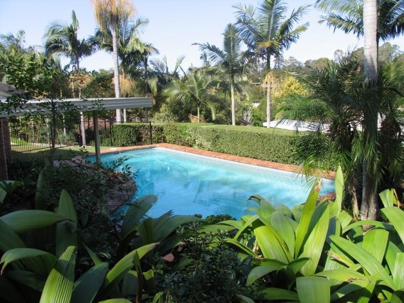 75 Carinya Street, Indooroopilly QLD 4068