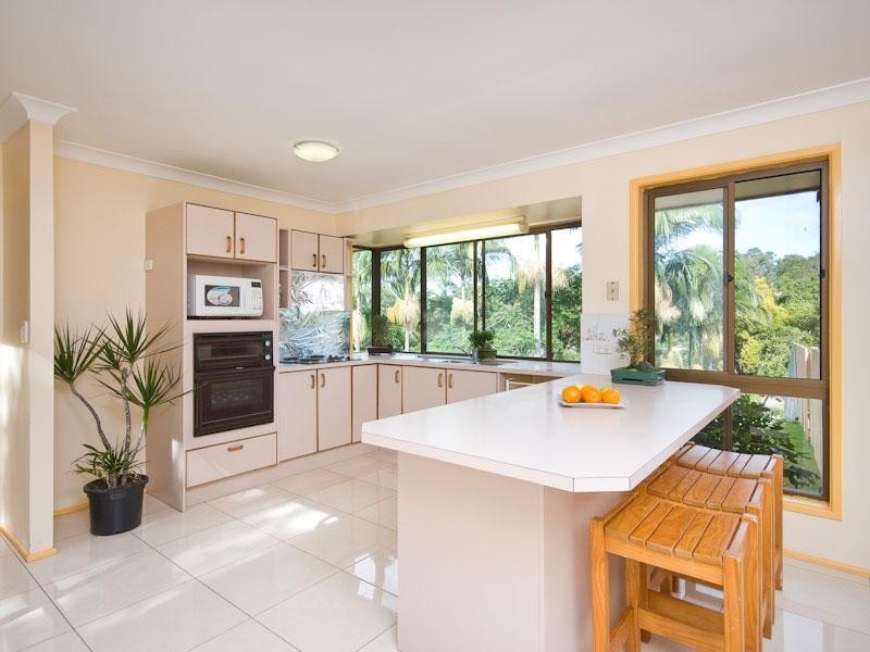 75 Carinya Street, Indooroopilly QLD 4068