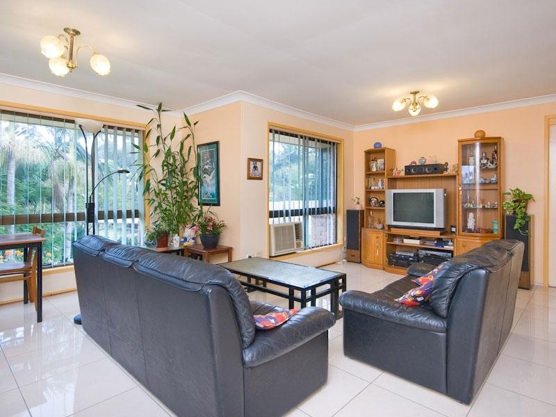 75 Carinya Street, Indooroopilly QLD 4068