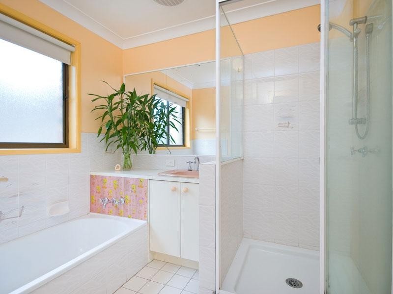 75 Carinya Street, Indooroopilly QLD 4068