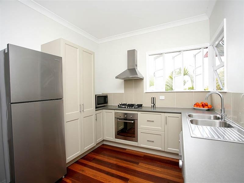 66 Price Street, Oxley QLD 4075