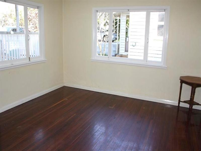 176 Hawken Drive, St Lucia QLD 4067