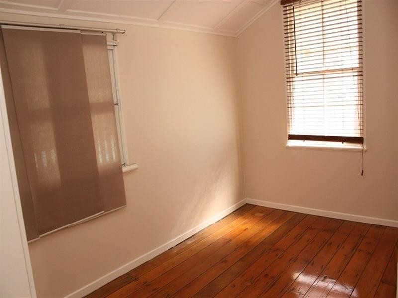 243 Sir Fred Schonell Drive, St Lucia QLD 4067