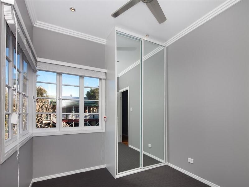 75 Sandon Street, Graceville QLD 4075