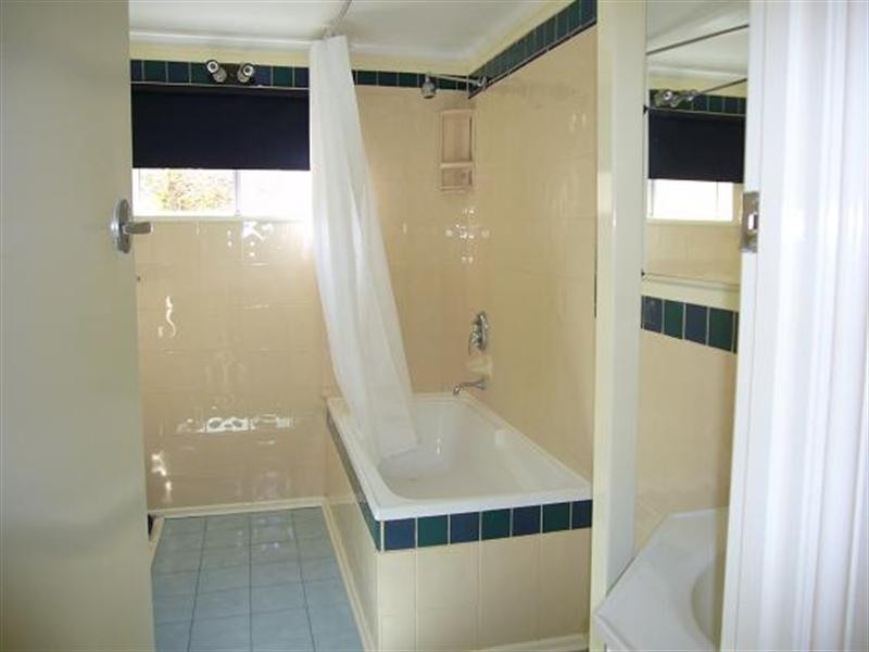 88 Orchard Terrace, St Lucia QLD 4067