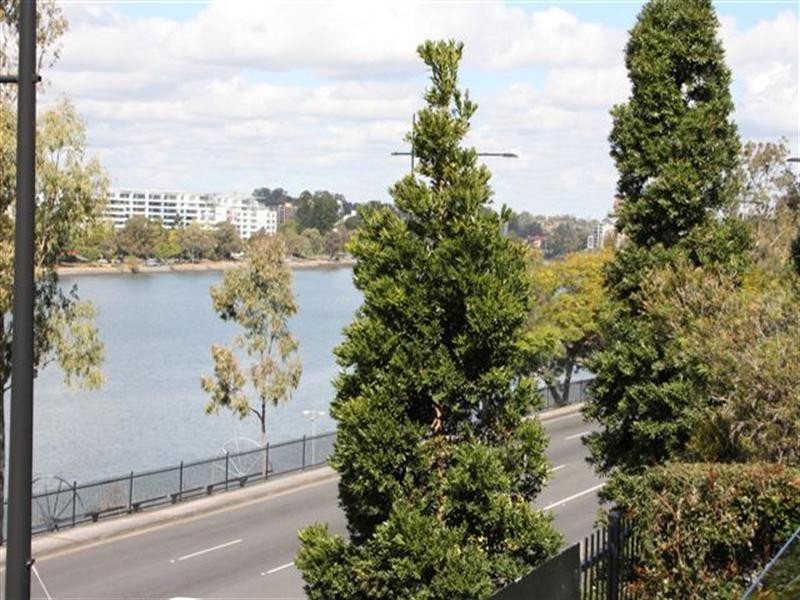 1/40 Dunmore Terrace, Auchenflower QLD 4066