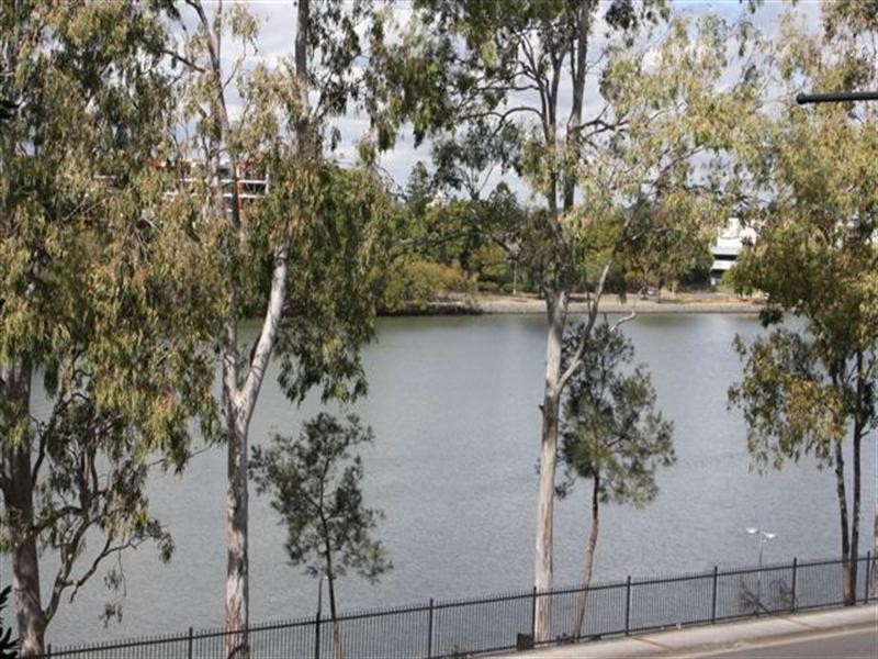 1/40 Dunmore Terrace, Auchenflower QLD 4066