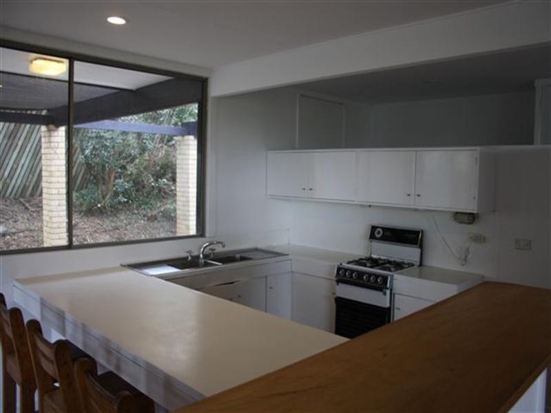 32 Victoria Street, Indooroopilly QLD 4068