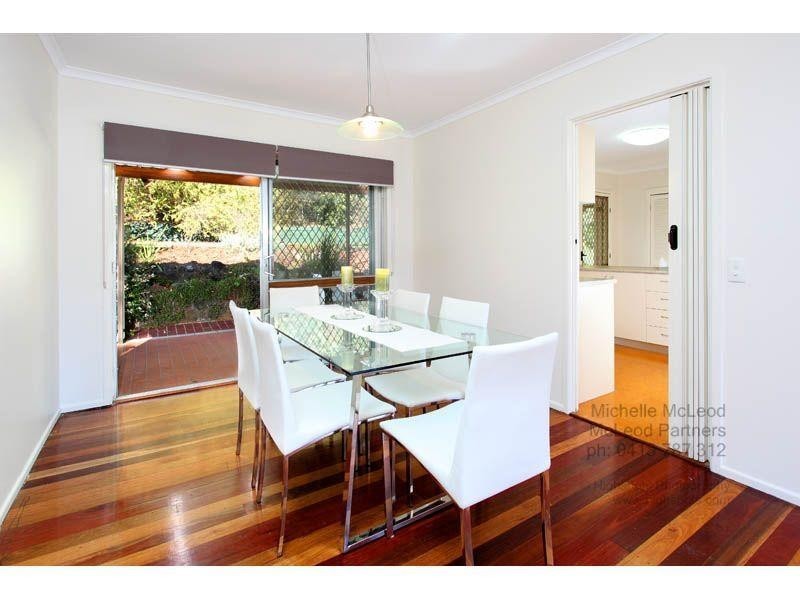 20 Fairweather Street, Kenmore QLD 4069