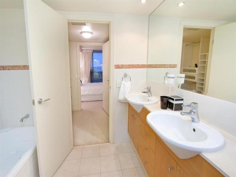 604/100 Bowen Terrace, Fortitude Valley QLD 4006