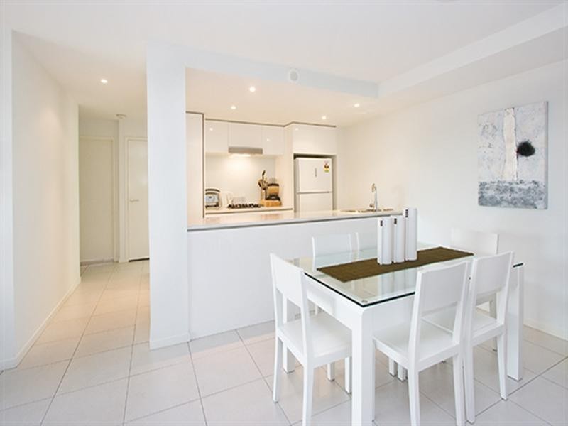 29/15 Walsh Street, Milton QLD 4064