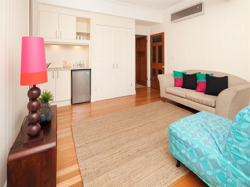 29 Valentine Street, Toowong QLD 4066