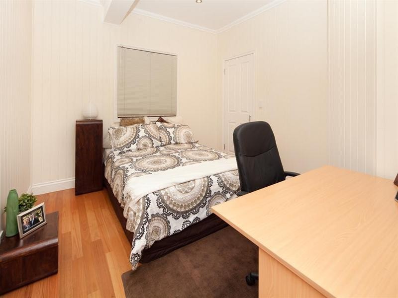 29 Valentine Street, Toowong QLD 4066