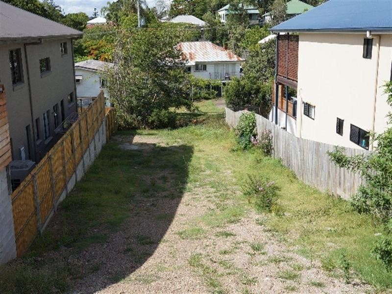 136 Waverley Road, Taringa QLD 4068