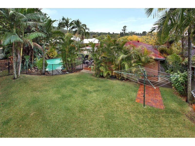 Chapel Hill QLD 4069