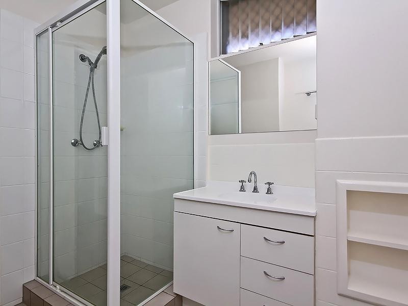 3/92 Oxford Terrace, Taringa QLD 4068